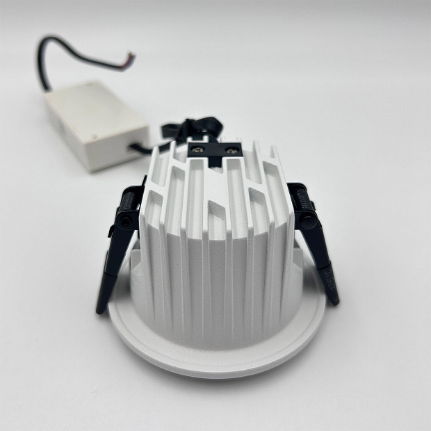 Skarlat RDL73027-3.5 12W WH+CHR 3000K