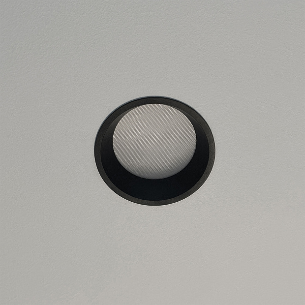 Skarlat  RDL73032 15W BK 3000K