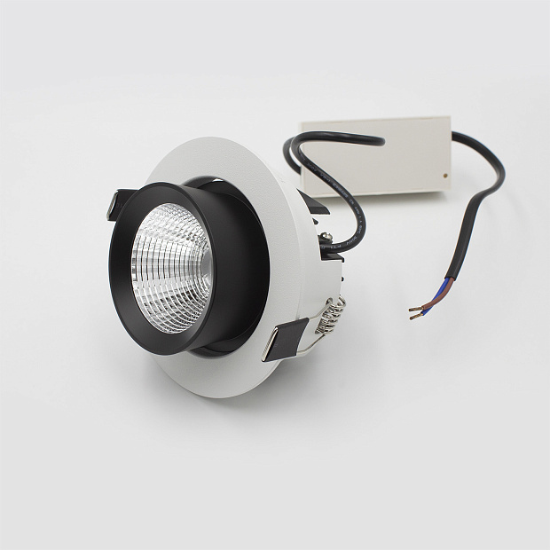 Skarlat  RSL74251 15W WH+BK 3000K