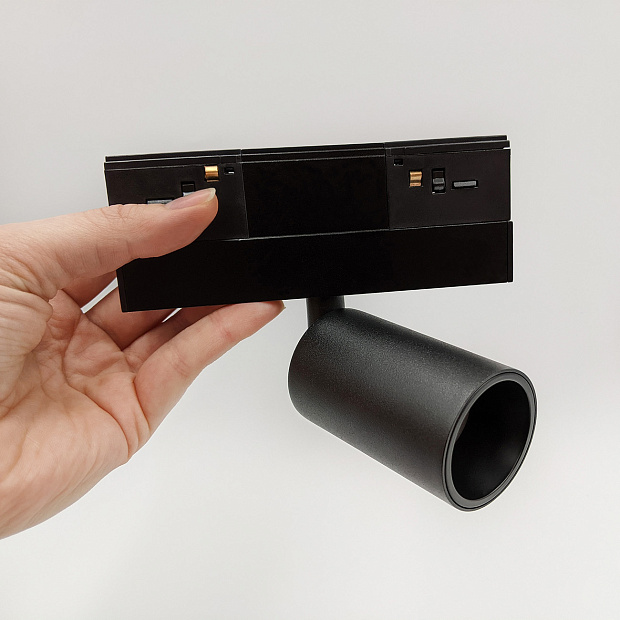 Skarlat RGD2022 7W BK 4000K