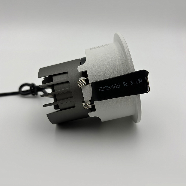 Skarlat RFL76051 7W WH 3000K