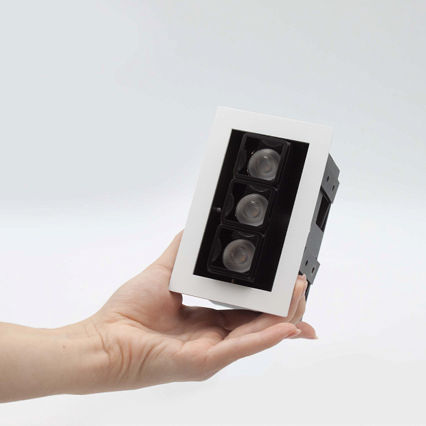 Skarlat  RSL74113 3×2W WH+BK 4000K