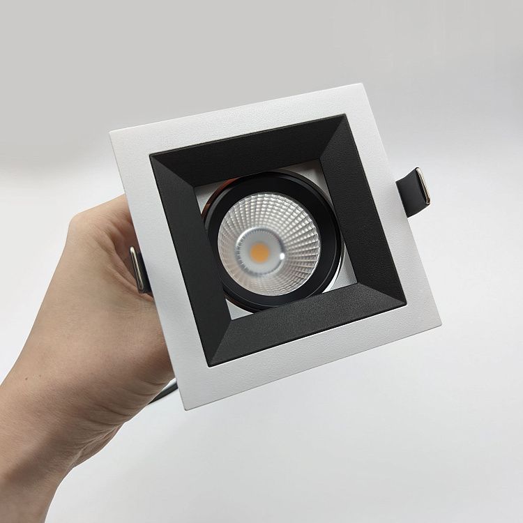 Skarlat  RSL74071-A 12W WH+BK 4000K