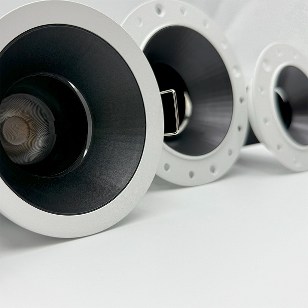 Skarlat RFL76086 7W WH+BK 4000K