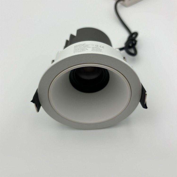 Skarlat RFL76051 7W WH 3000K