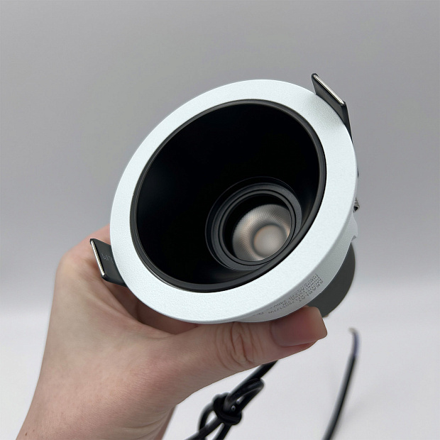 Skarlat RFL76051 7W WH+BK 4000K