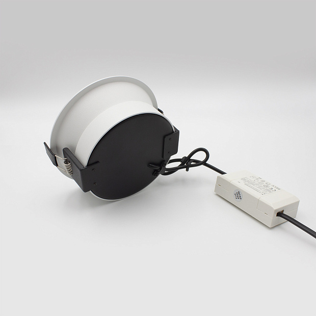 Skarlat  RDL73032 15W WH 4000K