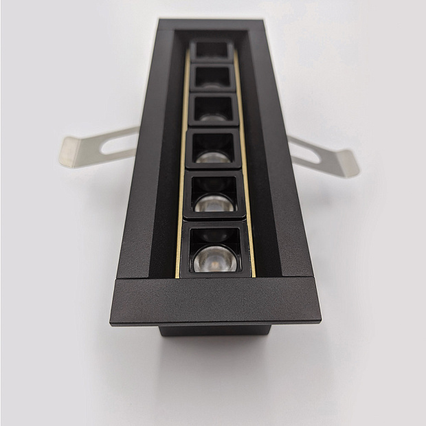 Skarlat  RSL74166 9×2W BK+GD 3000K