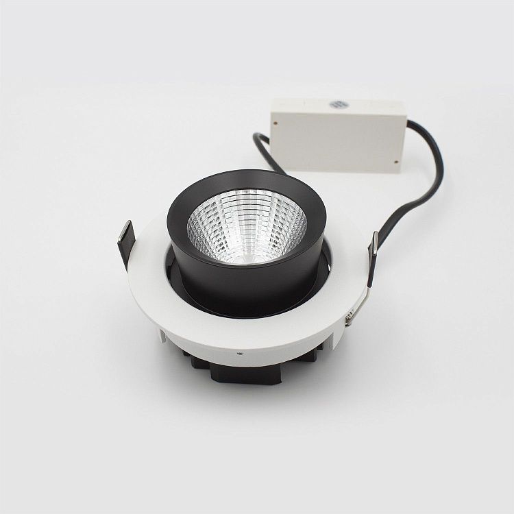 Skarlat  RSL74251 15W WH+BK 3000K