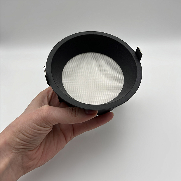 Skarlat  RDL73032 15W BK 4000K