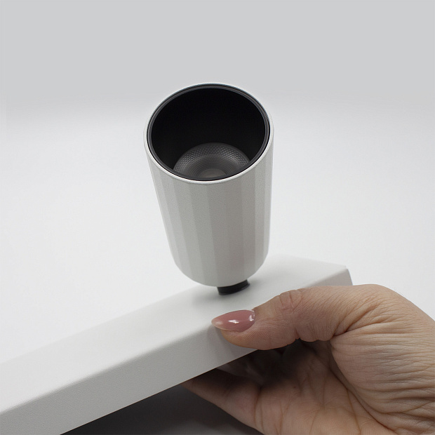 Skarlat  RSLC78049-1 1×7W WH+BK 3000K