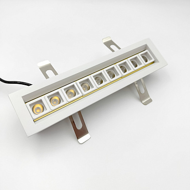 Skarlat  RSL74166 9×2W WH+GD 4000K